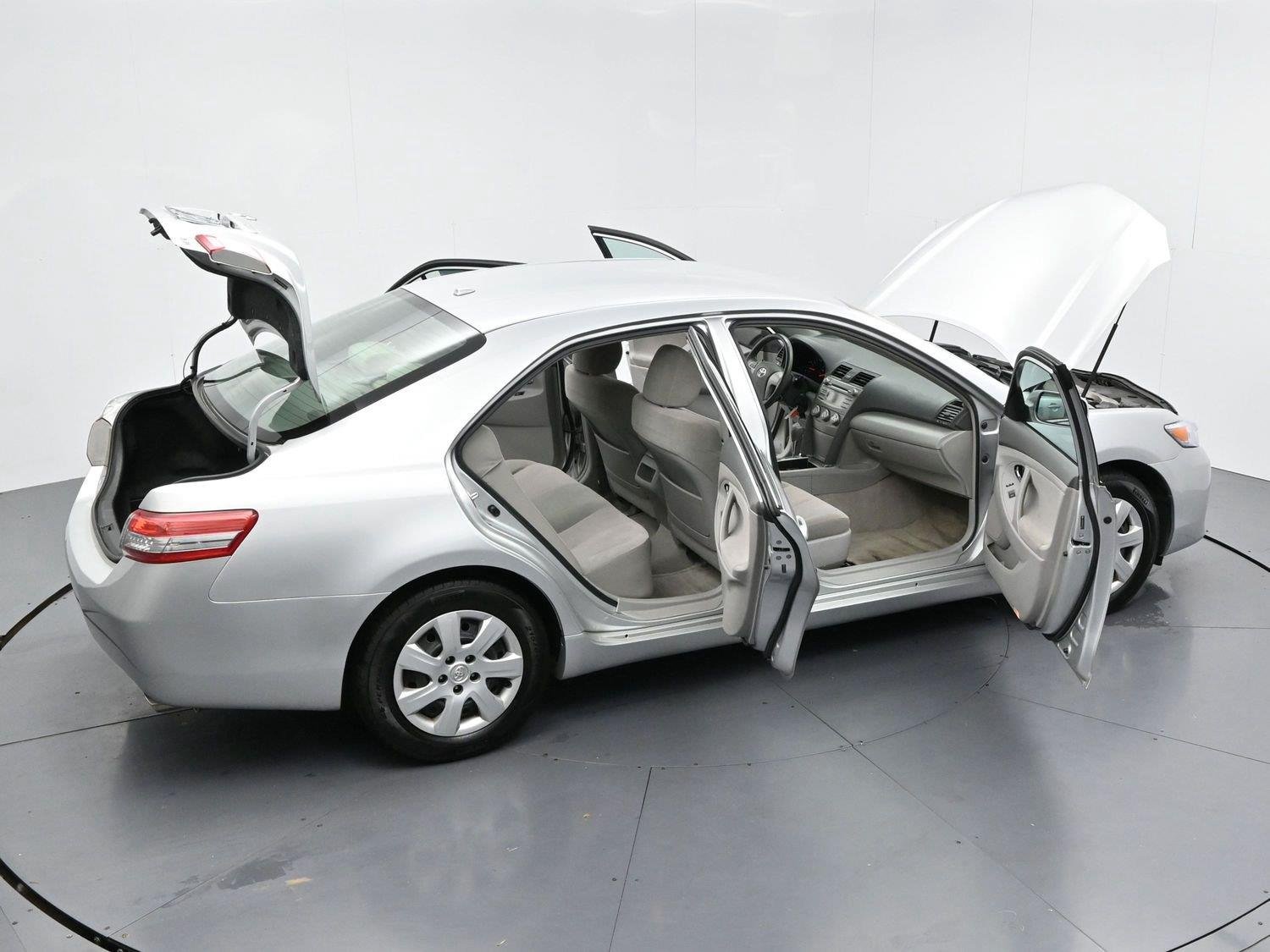Used 2010 Classic Silver Metallic Toyota LE image 33