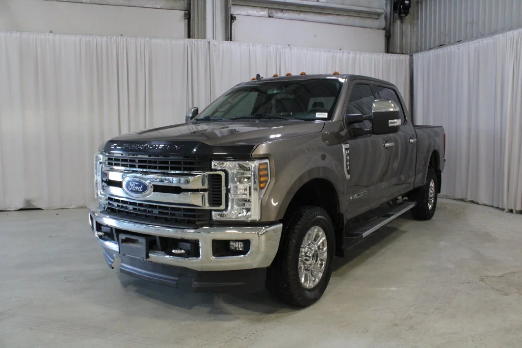 Used 2019 Gray Ford XLT image 34