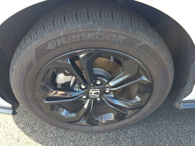 Used 2025 Platinum White Pearl Honda SE image 7