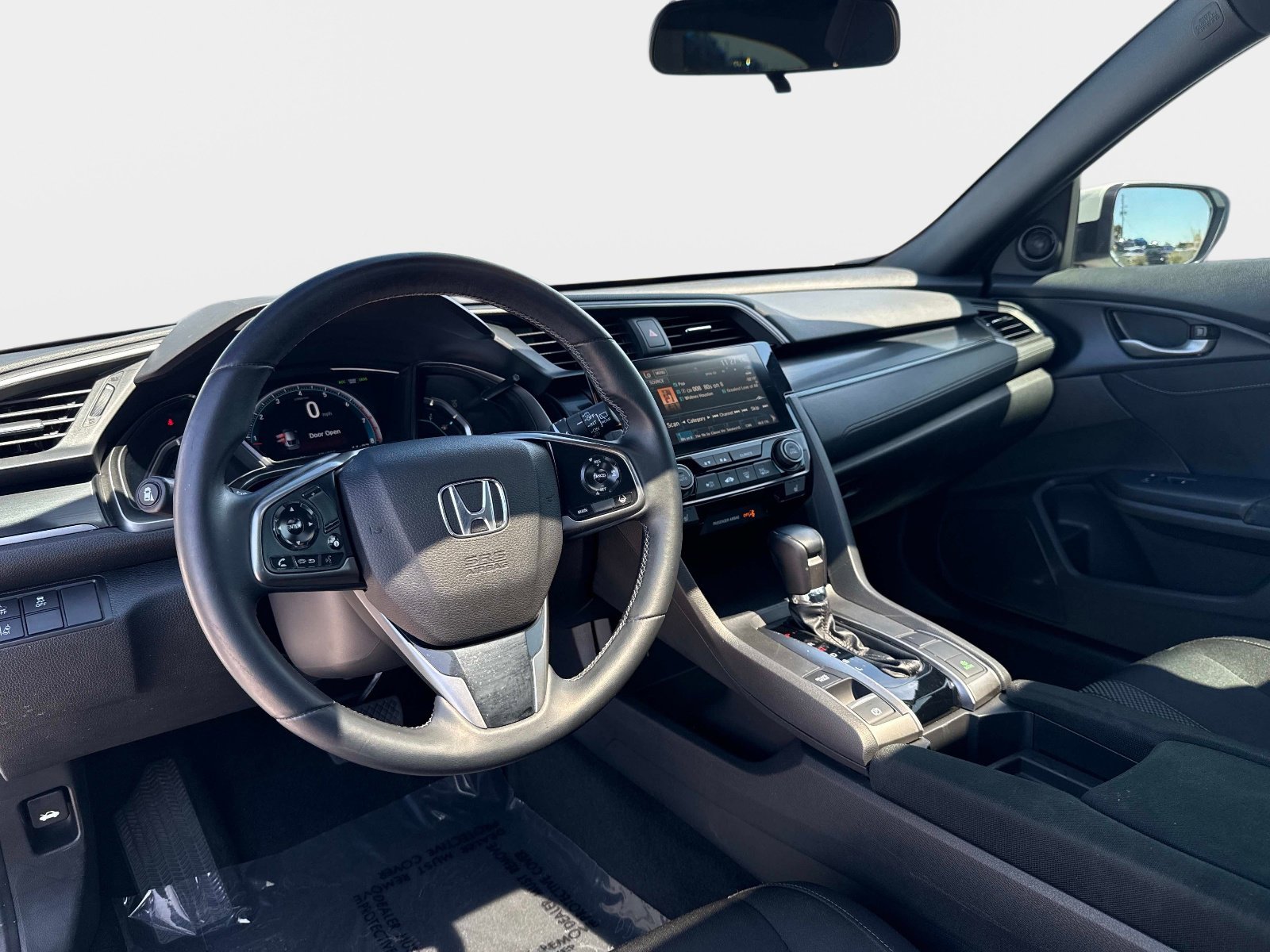 Used 2020 Platinum White Pearl Honda EX image 15