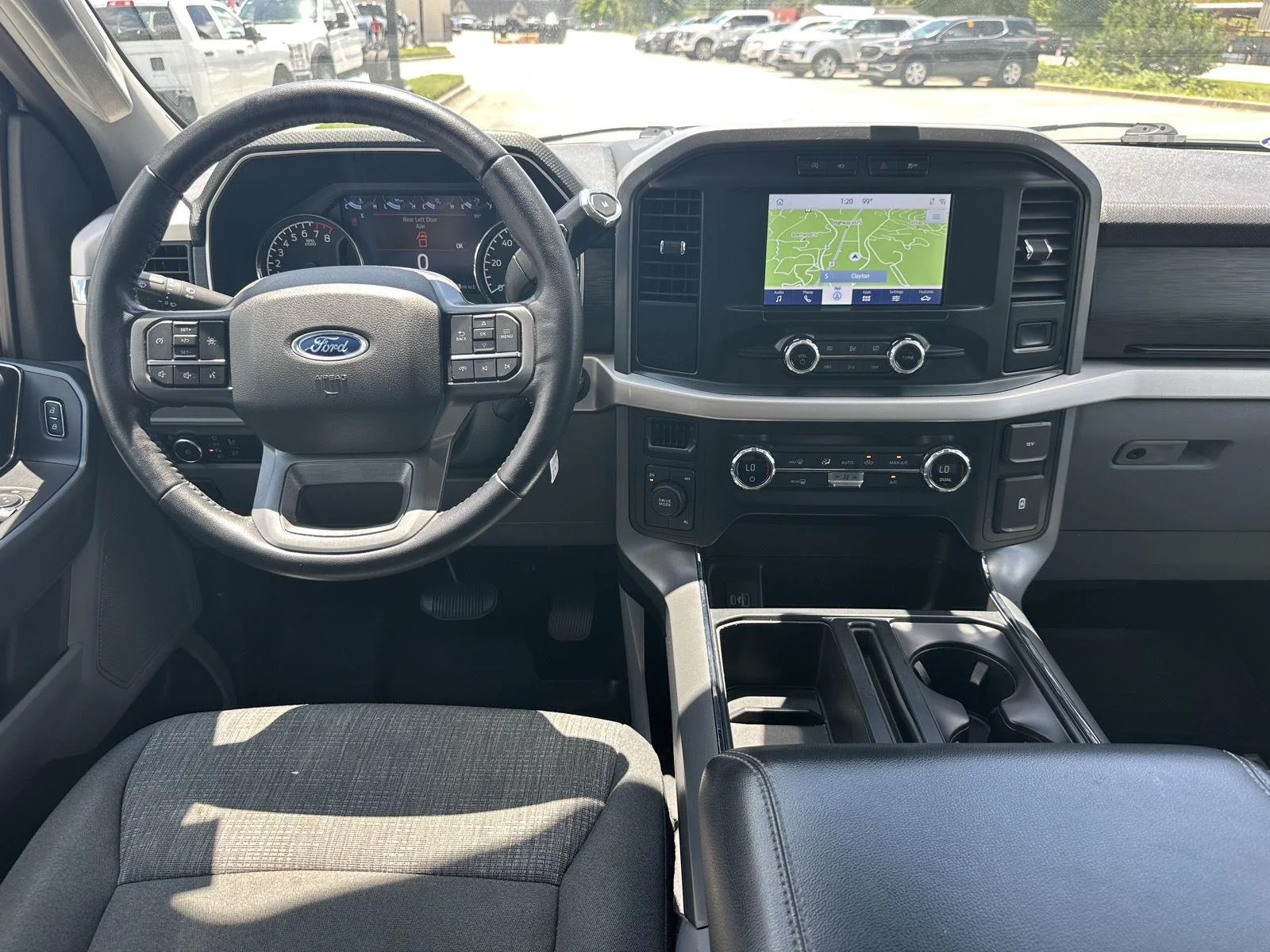 Used 2021 WHITE Ford XLT image 12