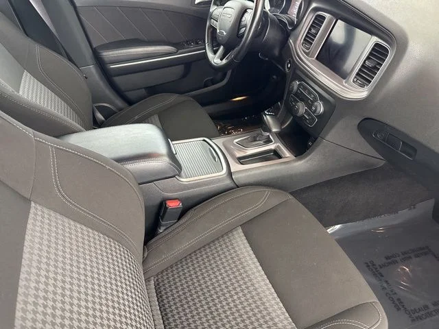 Used 2023 Silver Dodge SXT image 21