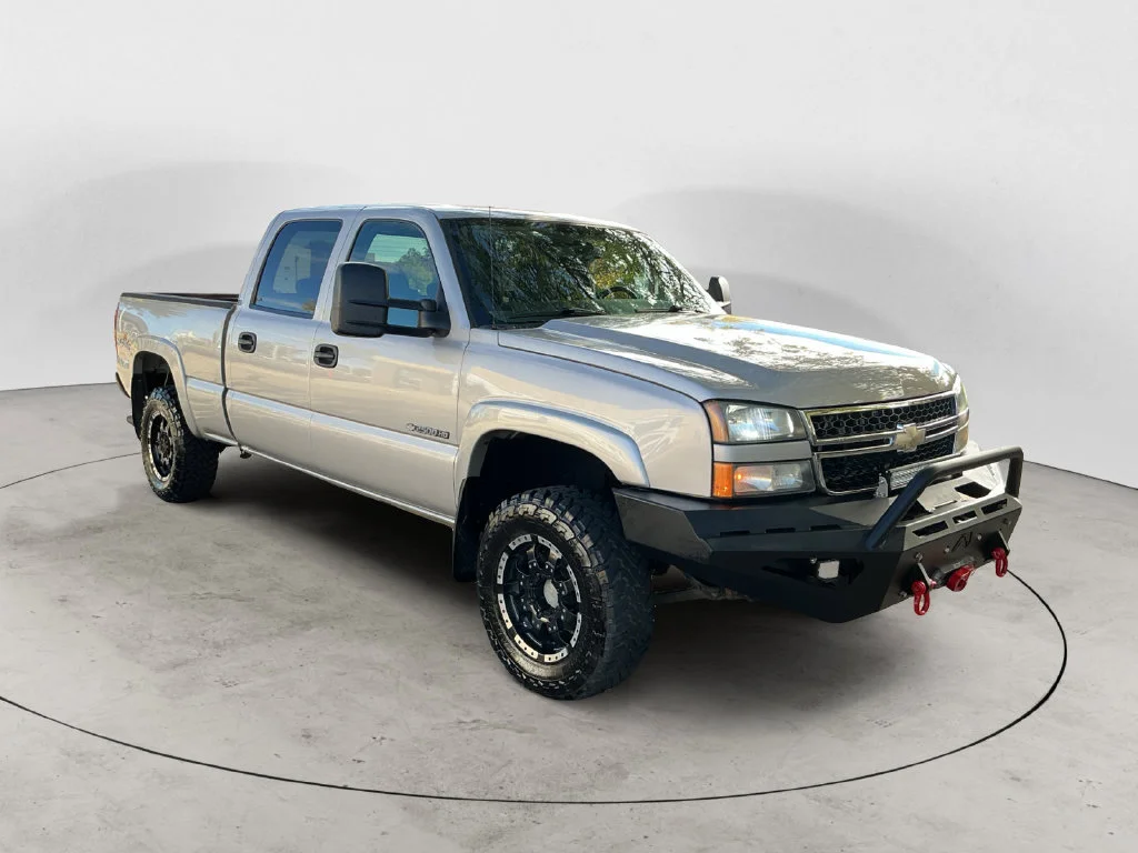 Used 2007 Silver Birch Metallic Chevrolet LT1 image 5