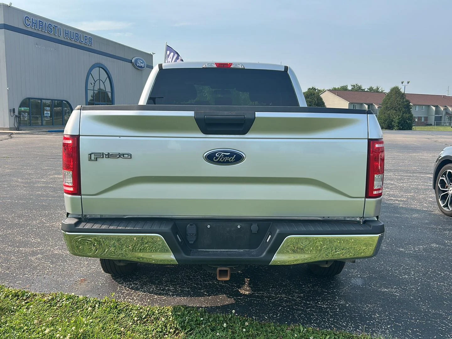 Used 2017 Ingot Silver Ford XLT image 14