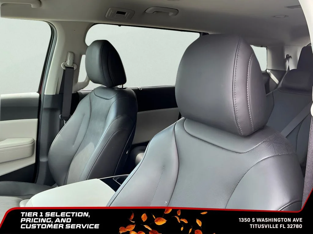 Used 2024 Red Kia EX image 22