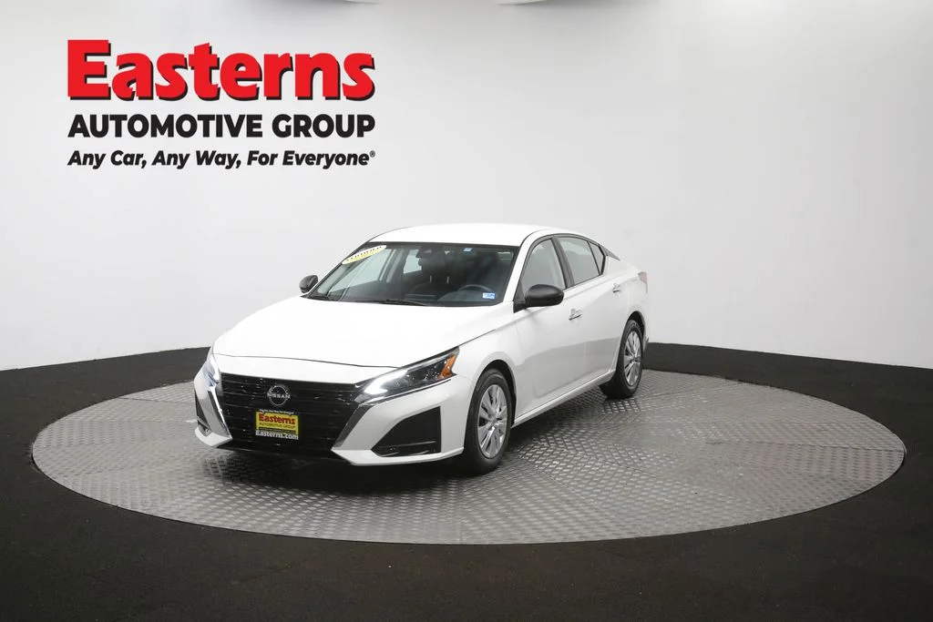 Used 2024 White Nissan 2.5 S image 53