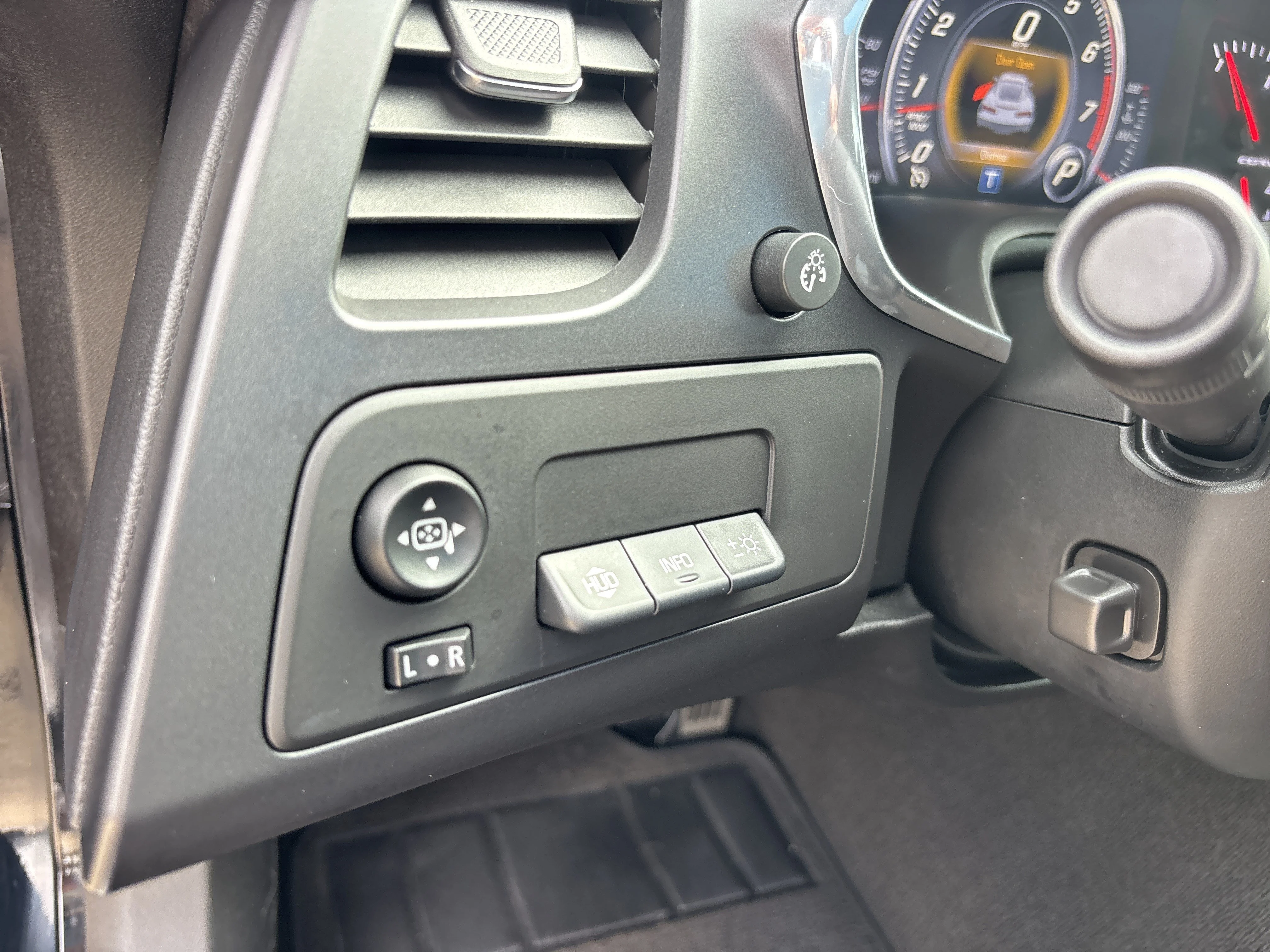 Used 2014 Black Chevrolet Z51 Coupe w/2LT image 20