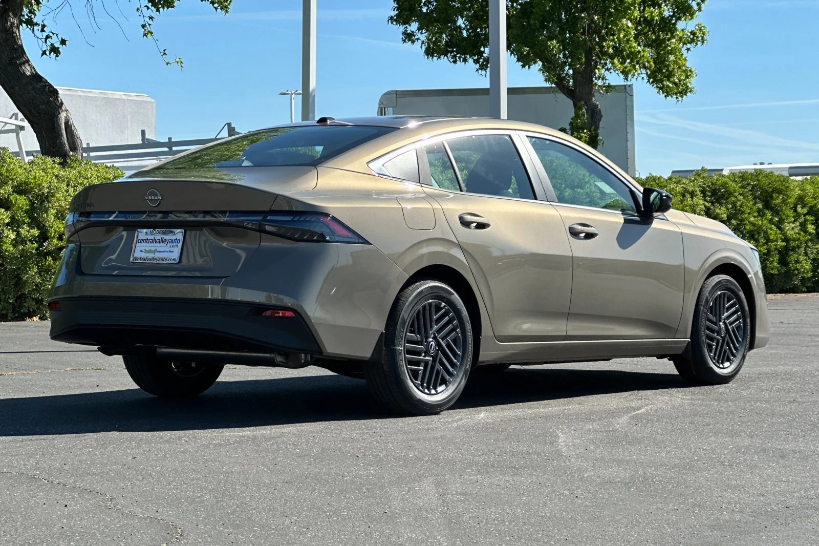 New 2026 Imperial Bronze Nissan SV image 4