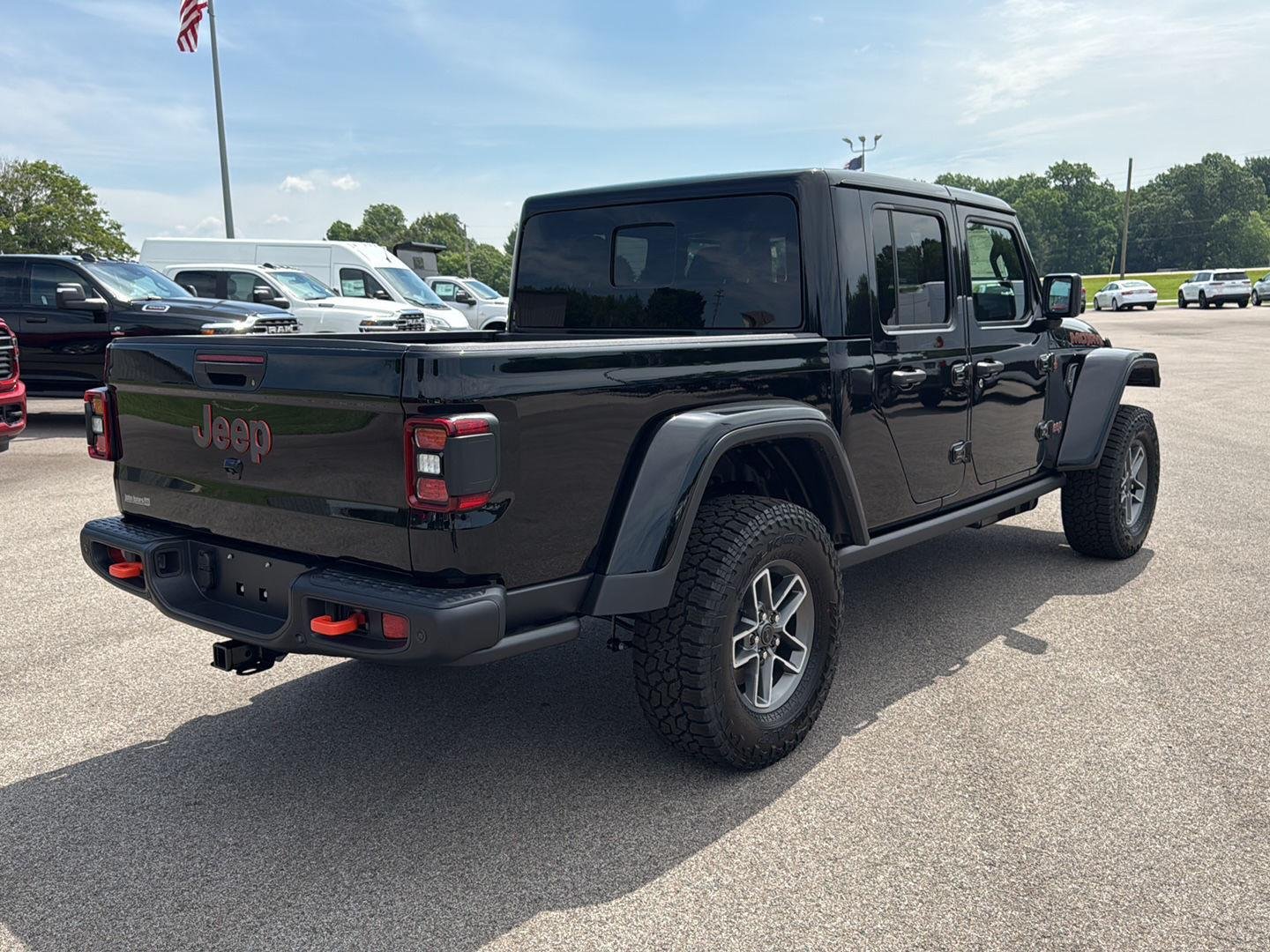 New 2026 Black Clear-Coat Exterior Paint Jeep Mojave X image 18