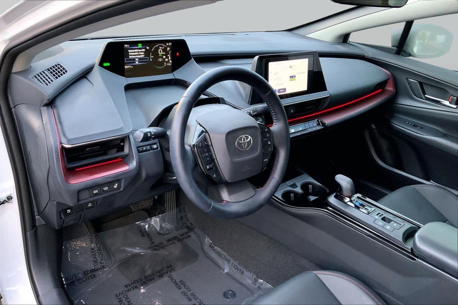 Used 2024 Wind Chill Pearl Toyota XSE image 15