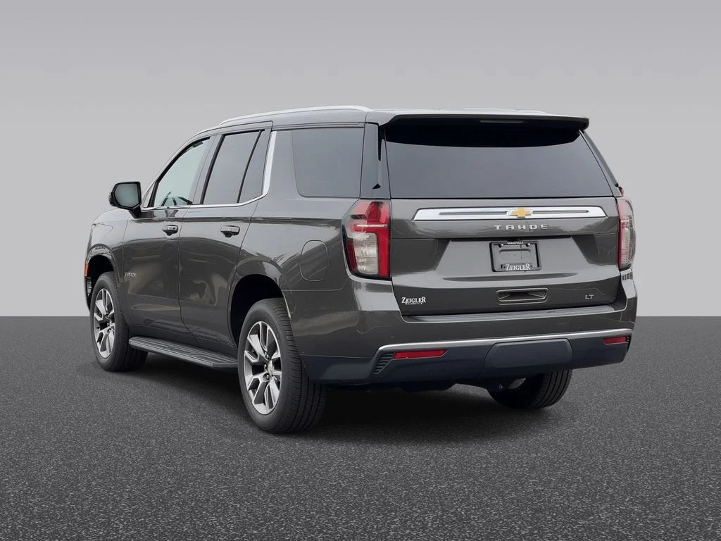 Used 2021 Gray Chevrolet LT image 3