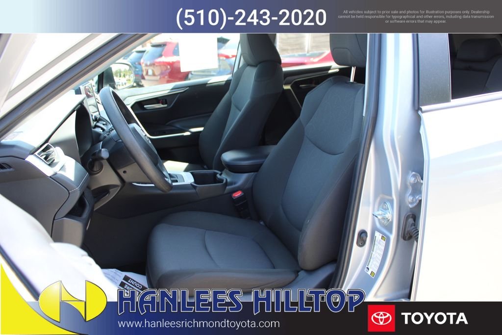 Used 2025 Silver Toyota XLE image 12
