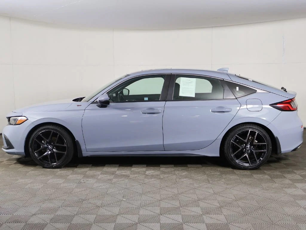 Used 2024 Blue Honda Sport Touring image 17