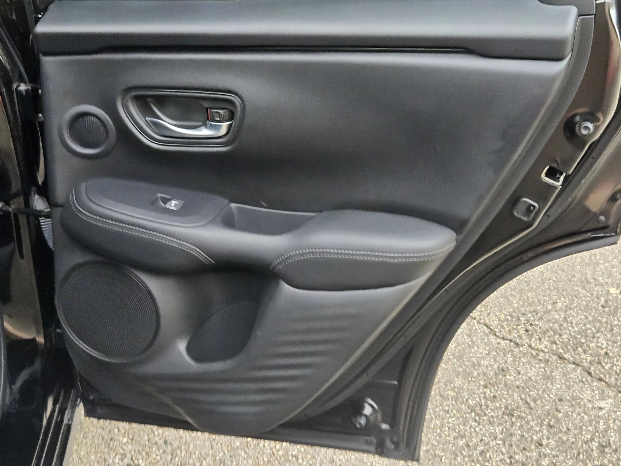 Used 2025 Black Honda EX-L image 26