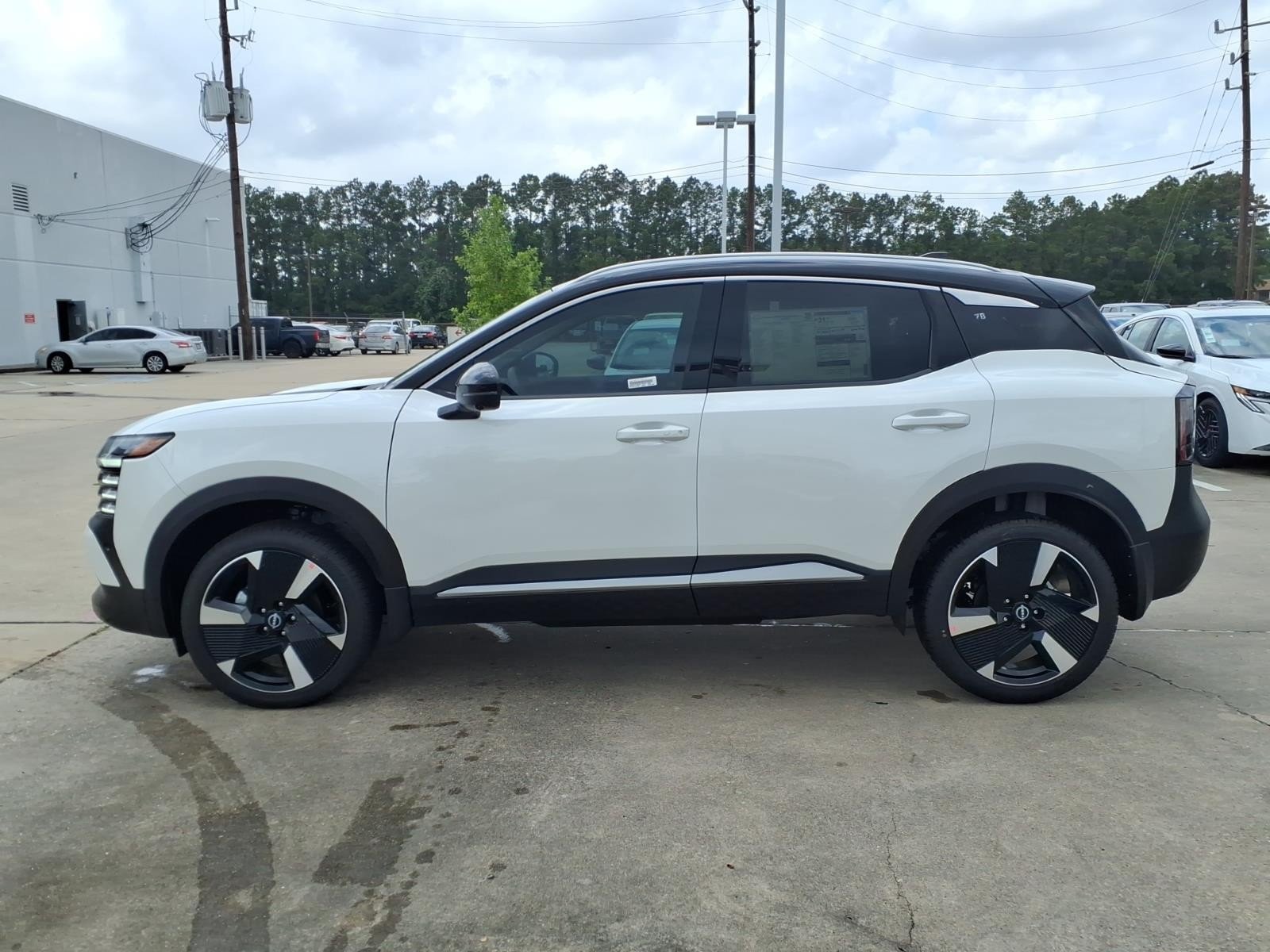 2026 Nissan Kicks SR White at Robbins Nissan