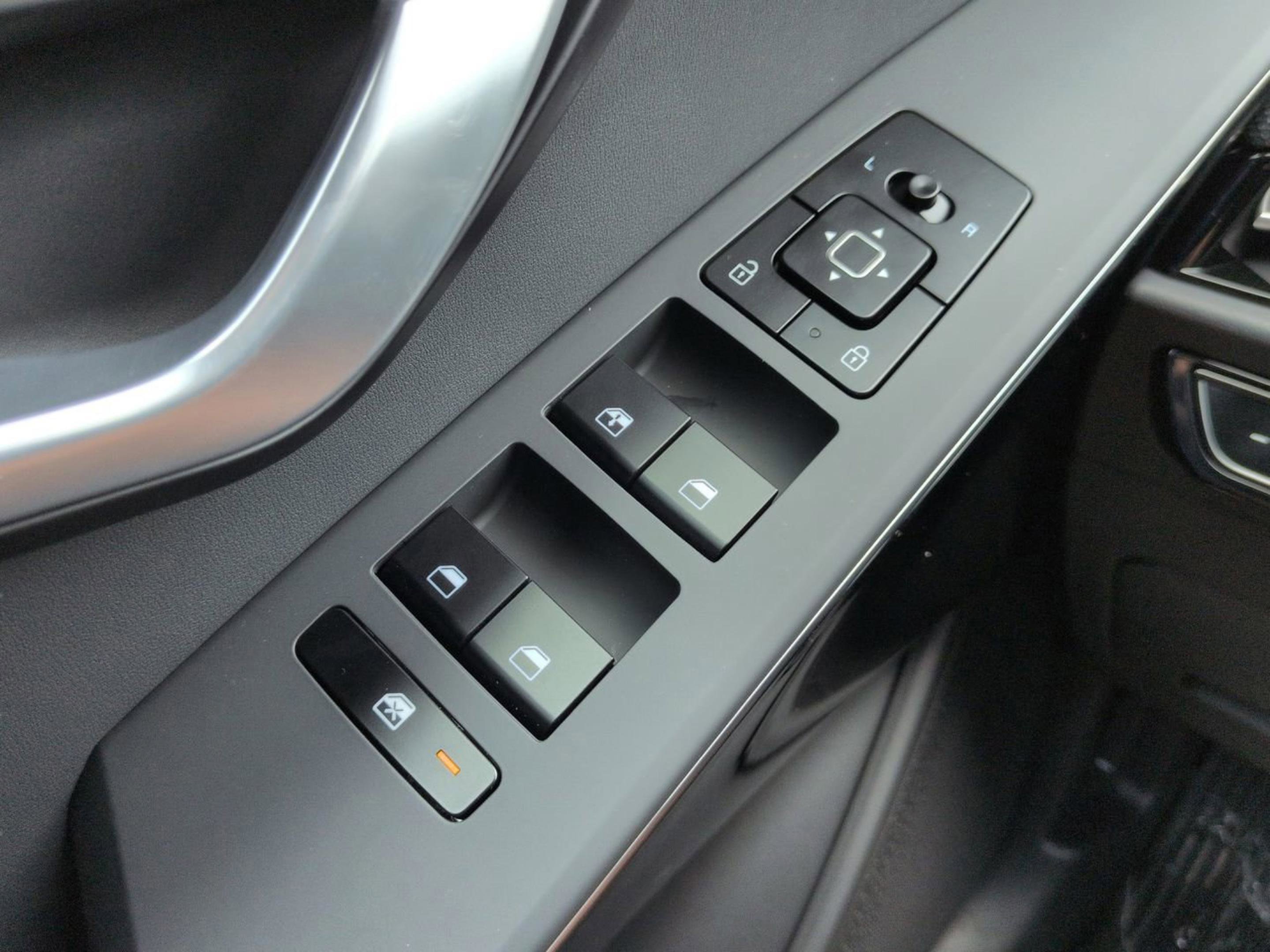 New 2026 Aurora Black Pearl Kia EX image 30