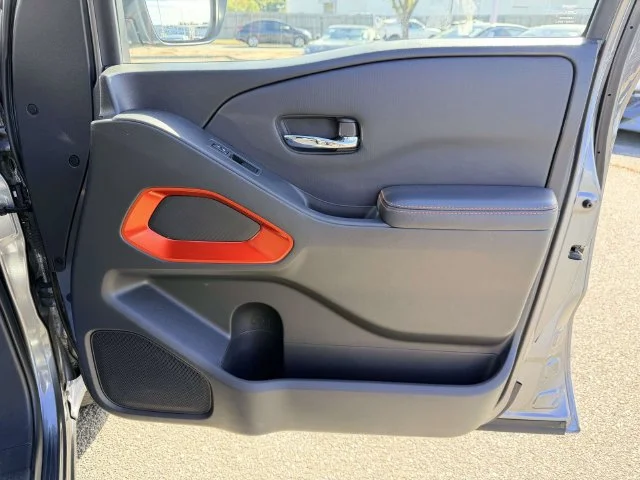 2024 Nissan Frontier PRO-4X - Photo 8
