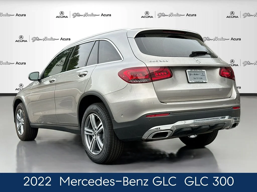 Used 2022  Mercedes-Benz GLC 300 image 5