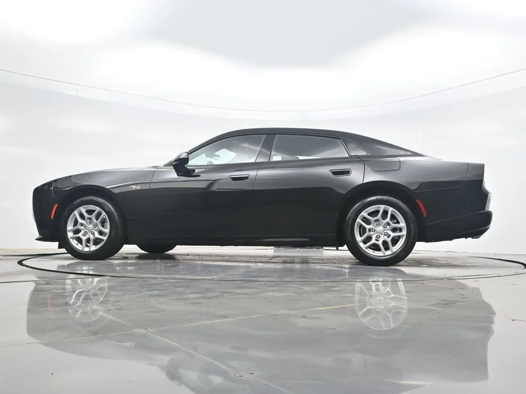 New 2026 Diamond Black Crystal Pearlcoat Dodge R/T image 43