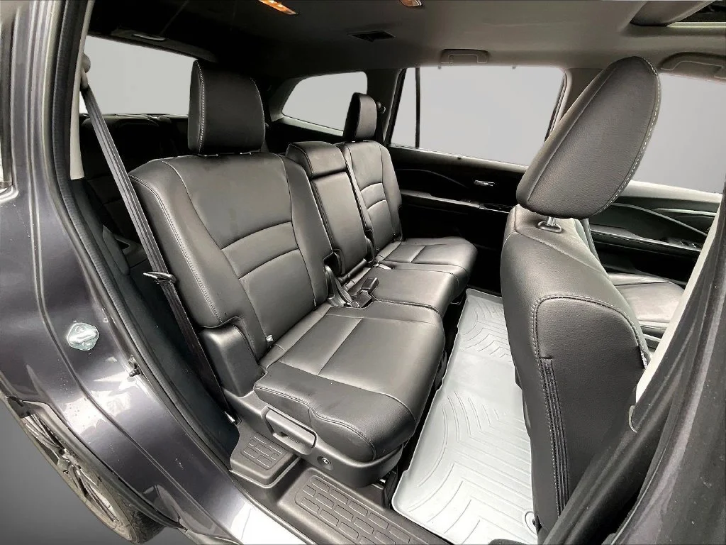 Used 2022  Honda Special Edition image 28