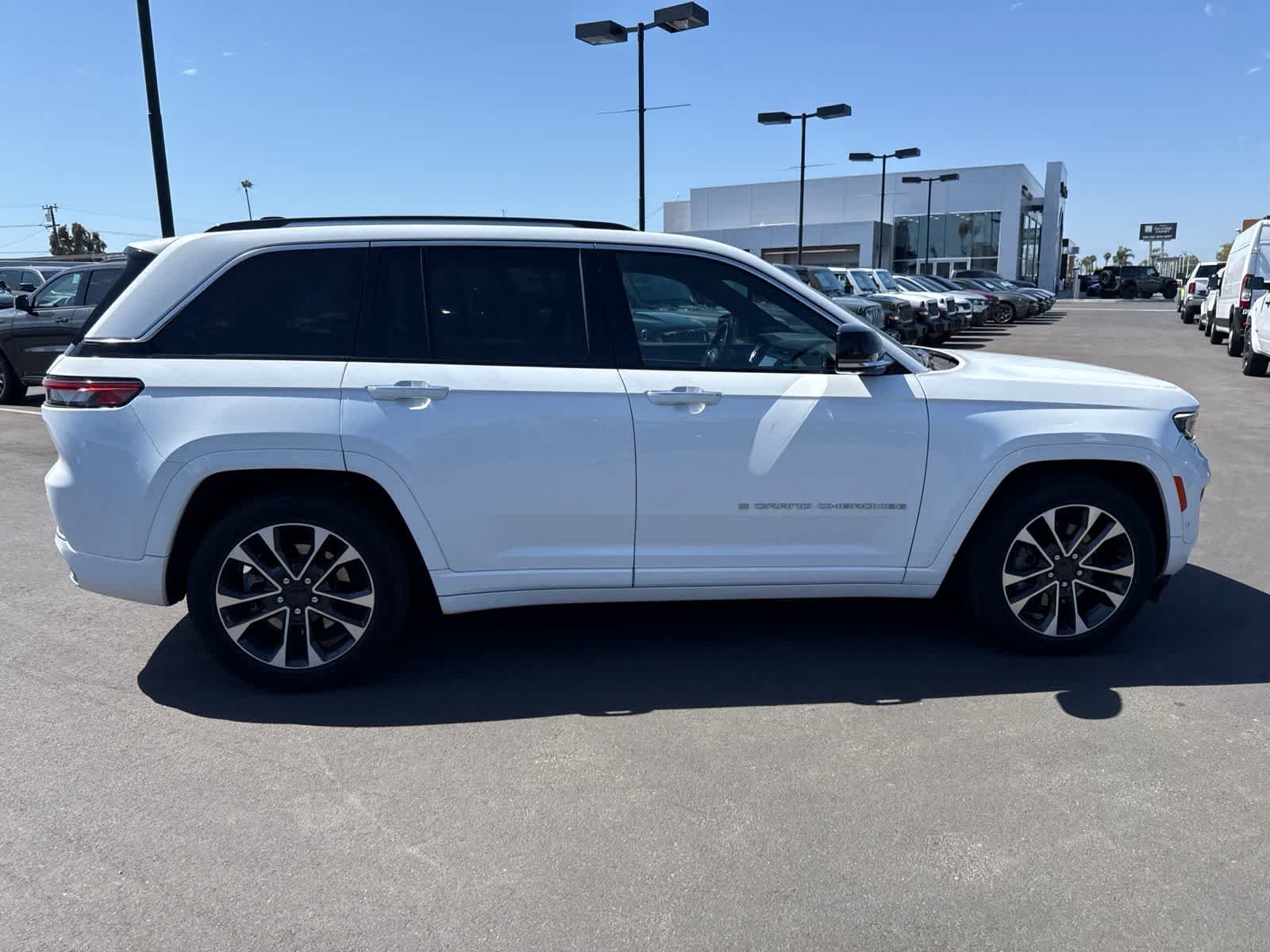 Used 2023 Bright White Clearcoat Jeep Overland image 15