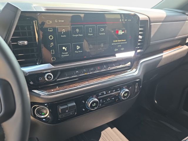 Used 2024 Gray GMC Elevation image 23