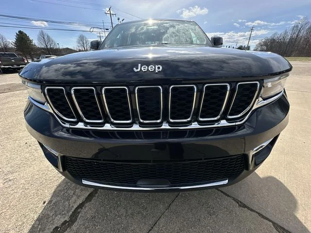 Used 2024 Black Jeep Limited image 33