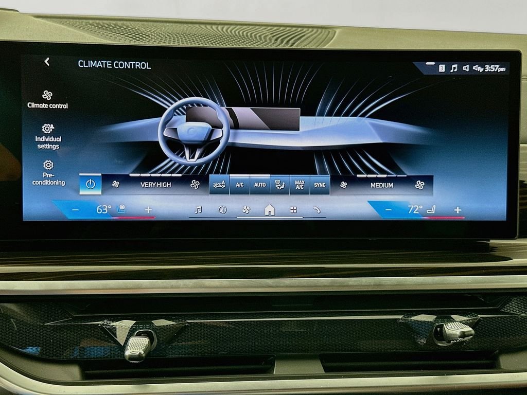 2026 BMW X5 50e - Photo 16