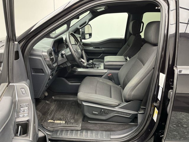 Used 2024 Agate Black Ford XLT image 3