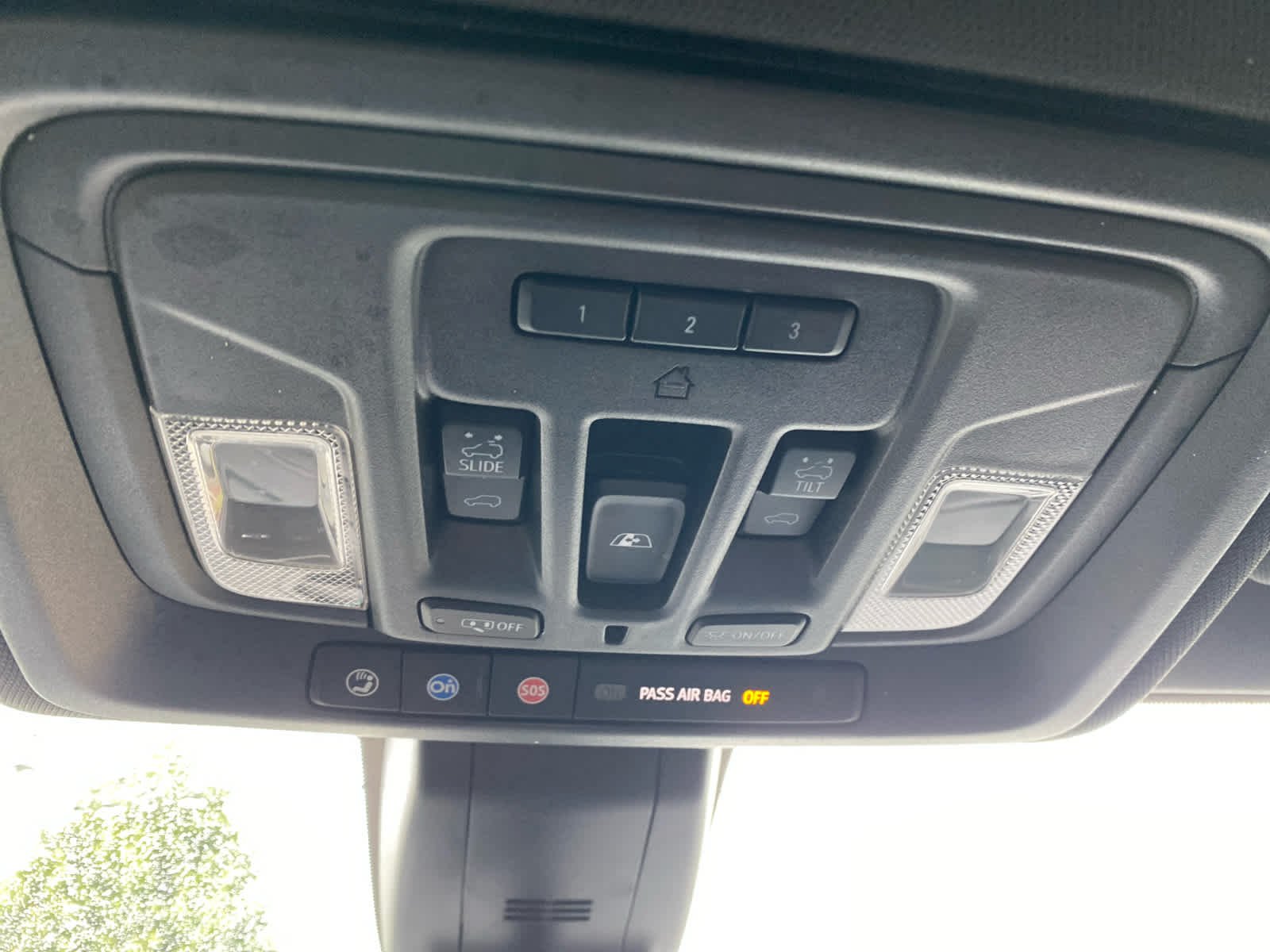 Used 2022 Satin Steel Metallic GMC AT4 image 20