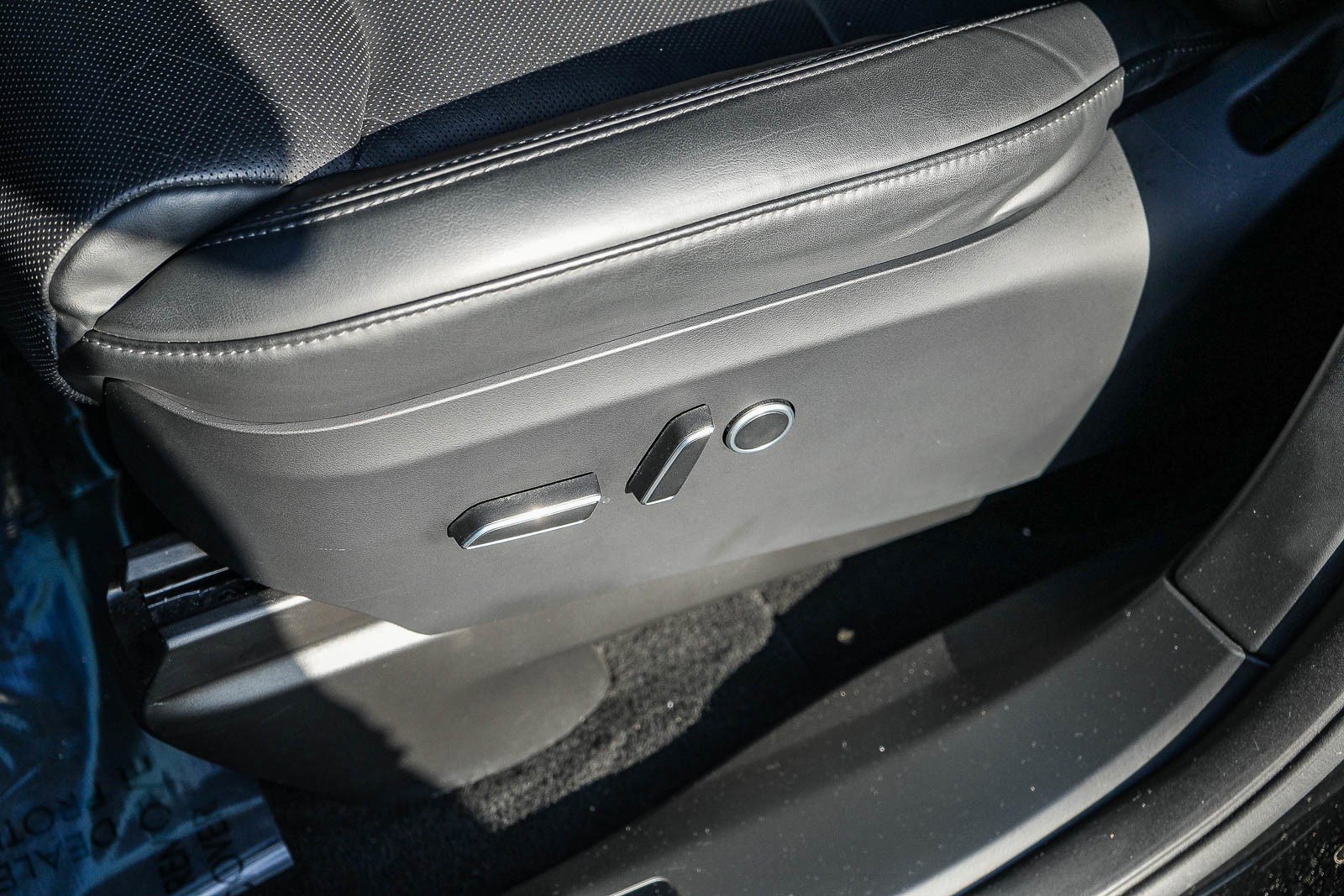 2023 Tesla Model X Long Range - Photo 20