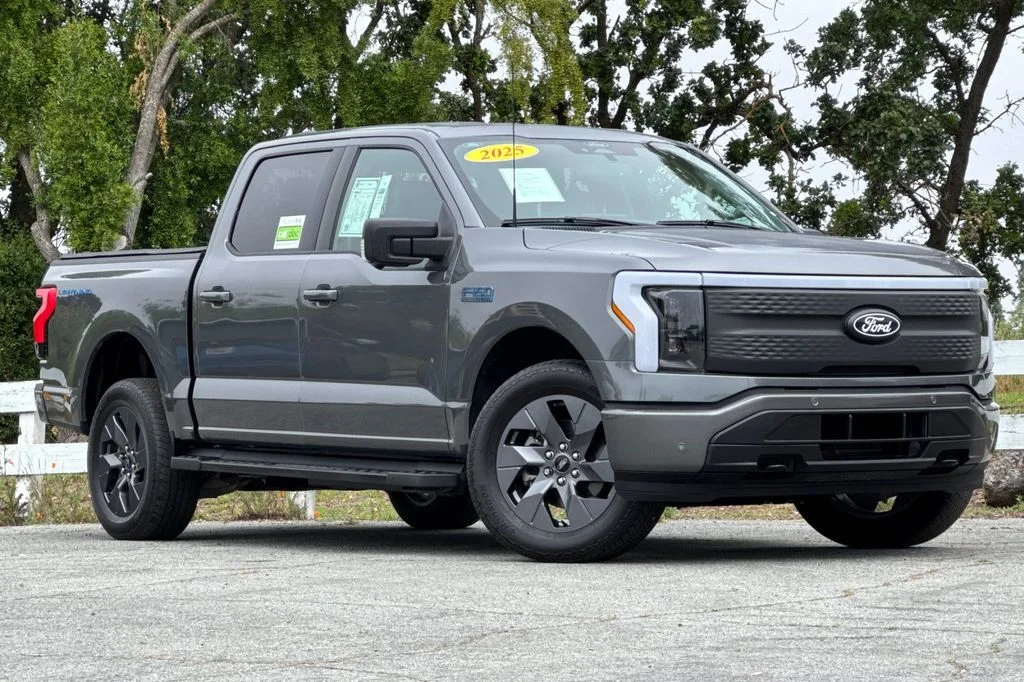 Used 2025 Ford F-150 Lightning Flash with VIN 1FTVW3LU0SWG22392 for sale in Novato, CA