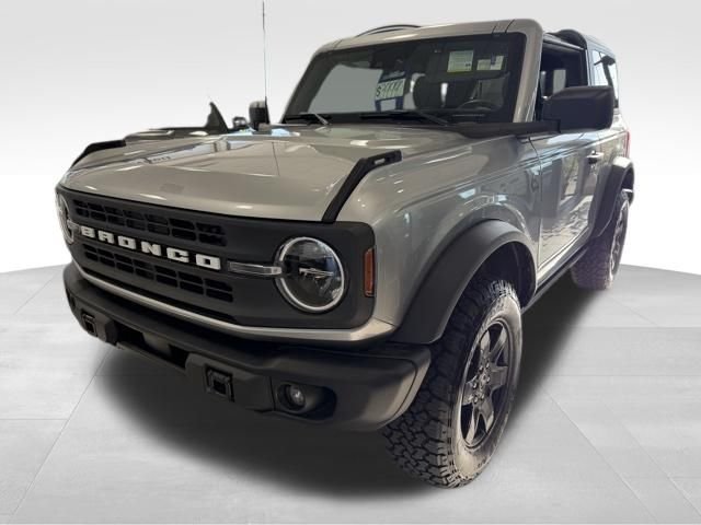 2024 Ford Bronco Black Diamond 4x4's photo