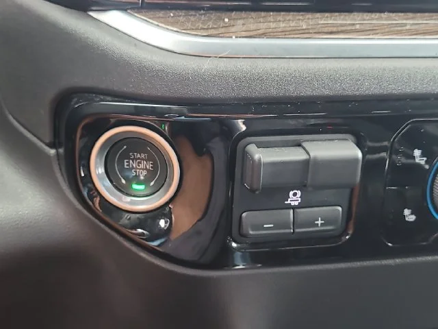 Used 2022 Blue Chevrolet LT Trail Boss image 29