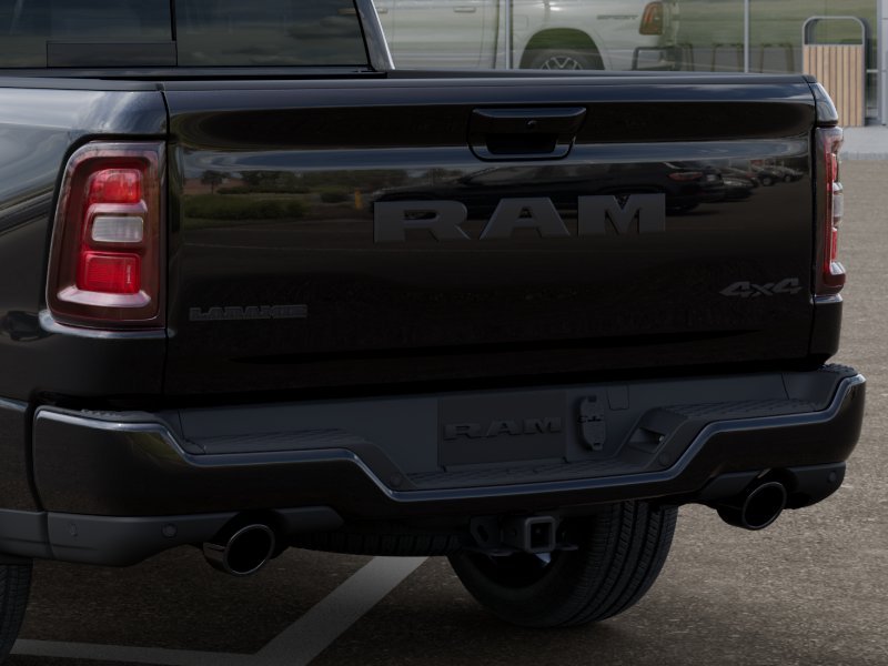 New 2026 Diamond Black Crystal Pearl-Coat Exterior Paint RAM Laramie image 31