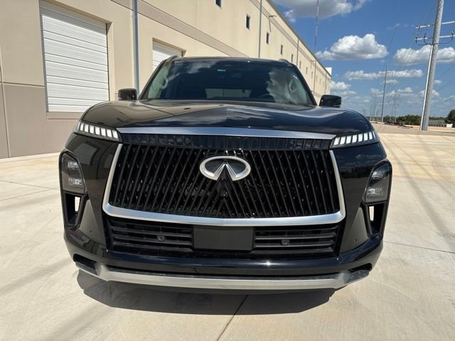 Used 2025 Black INFINITI LUXE image 2