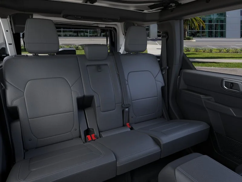 New 2026 Oxford White Ford Badlands® image 30