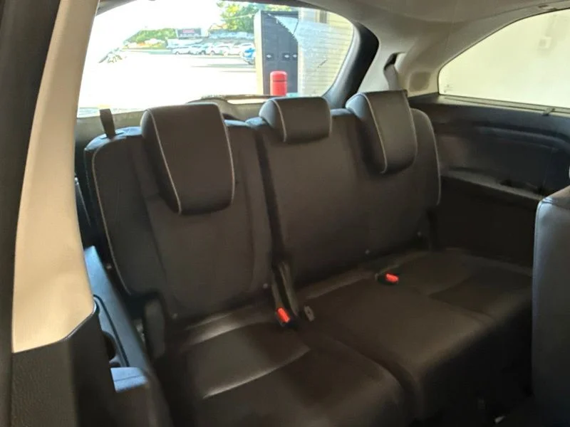 Used 2025 Black Honda Elite image 12