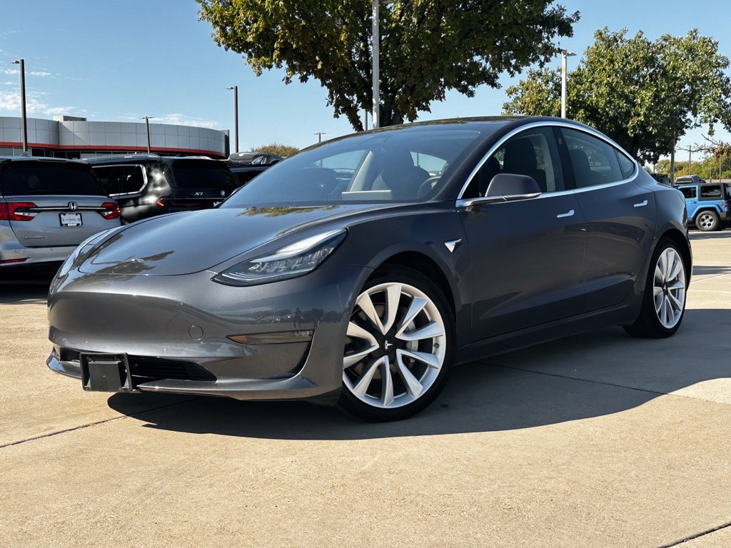 Used 2018 Silver Tesla Long Range image 6