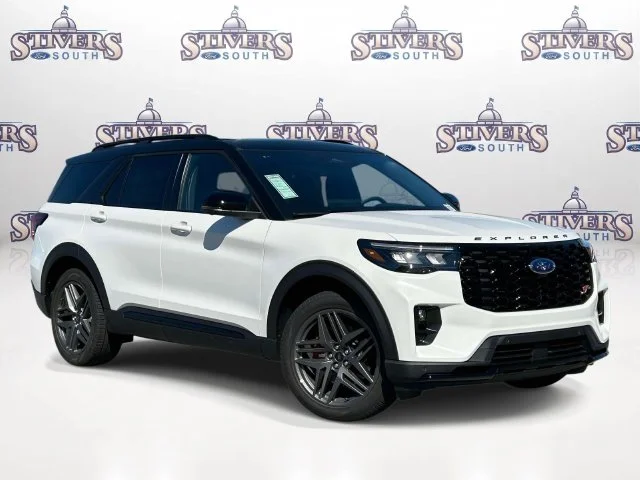 New 2026 Star White Metallic Tri-Coat Ford ST image 1