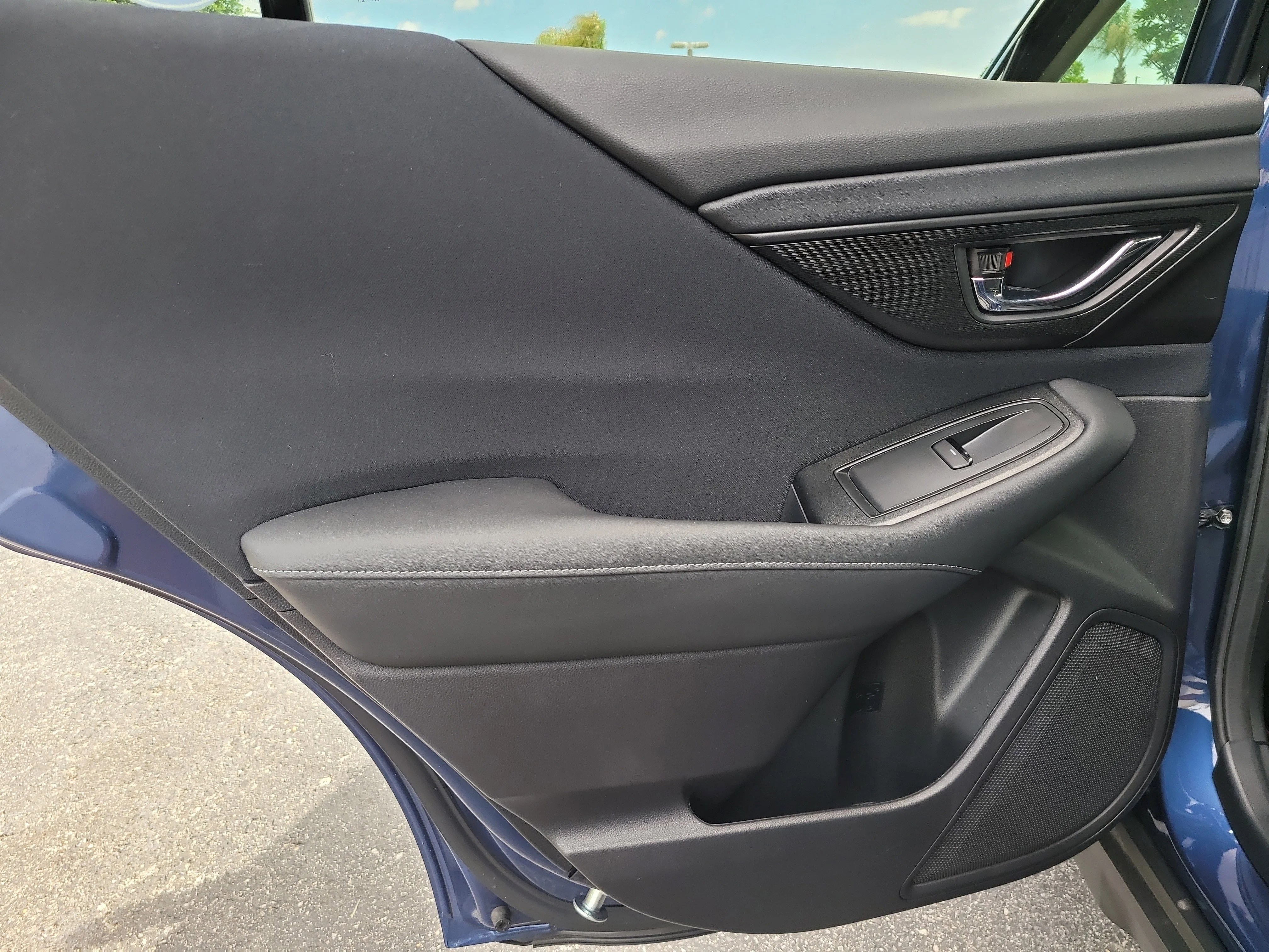 Used 2021 Abyss Blue Pearl Subaru Premium image 10