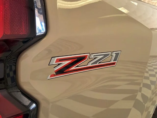 Used 2023 Sand Dune Metallic Chevrolet Z71 image 15