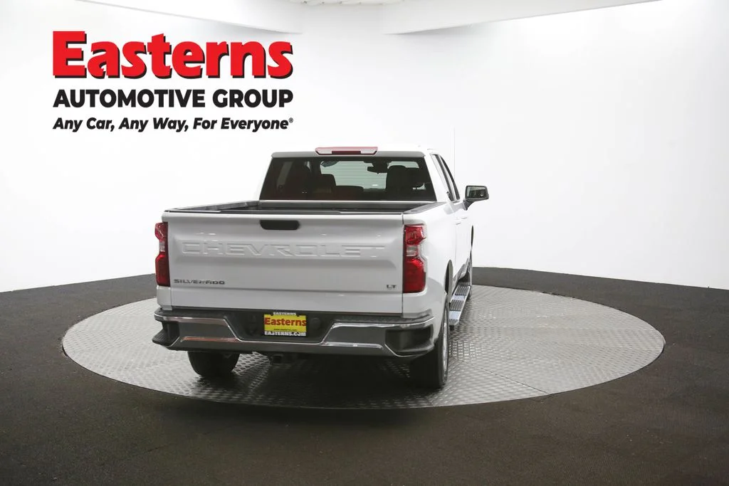 Used 2024 White Chevrolet LT image 40
