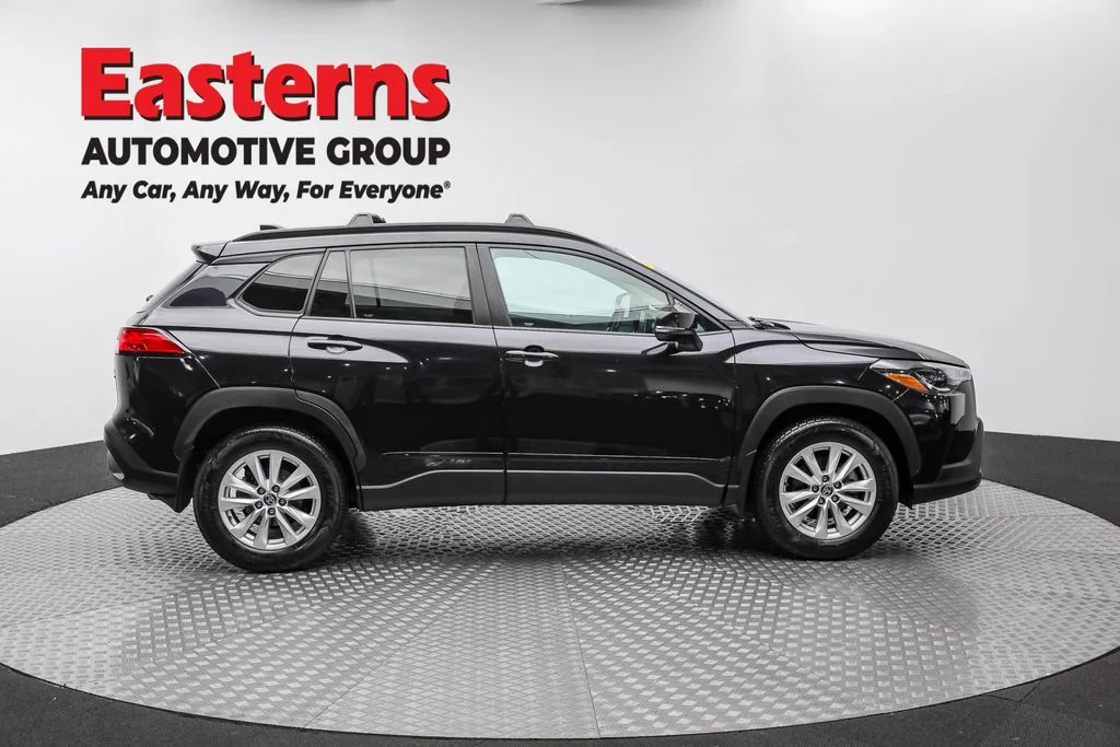 Used 2022 Black Toyota LE image 4