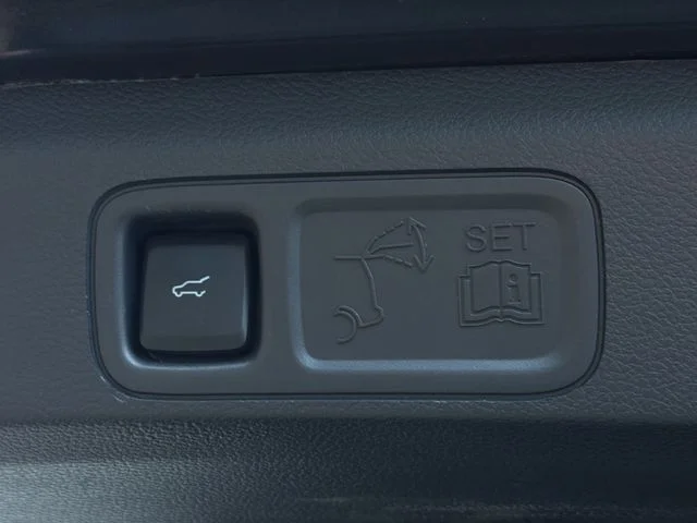 Used 2024 Gray Ford Limited image 41