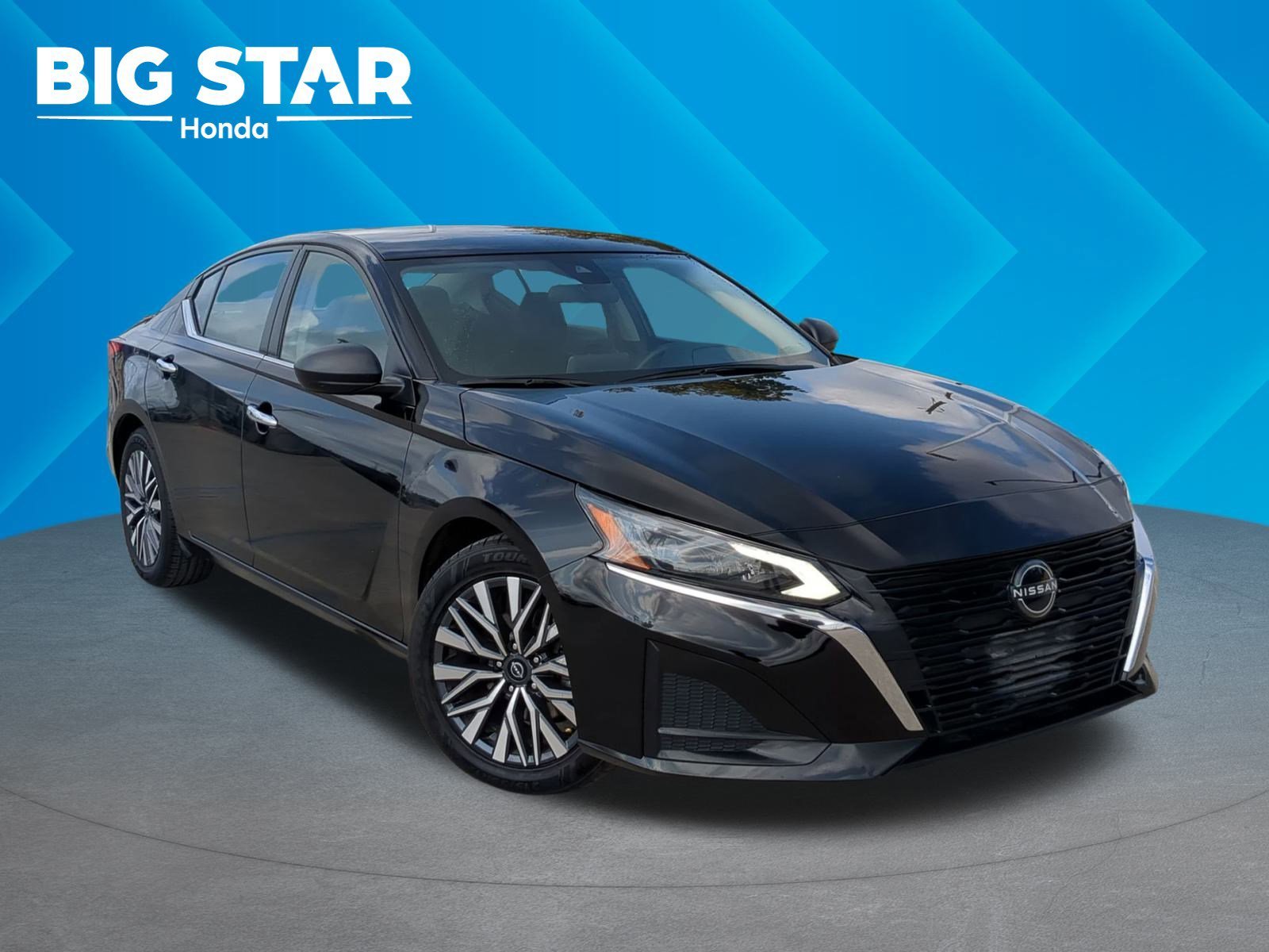 2024 Nissan Altima SV