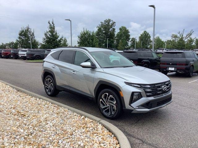 New 2026 Shimmering Silver Hyundai SEL Plus image 7