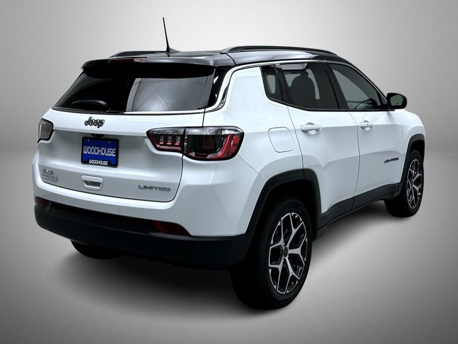 New 2026 Bright White Clear-Coat Exterior Paint Jeep Limited image 5