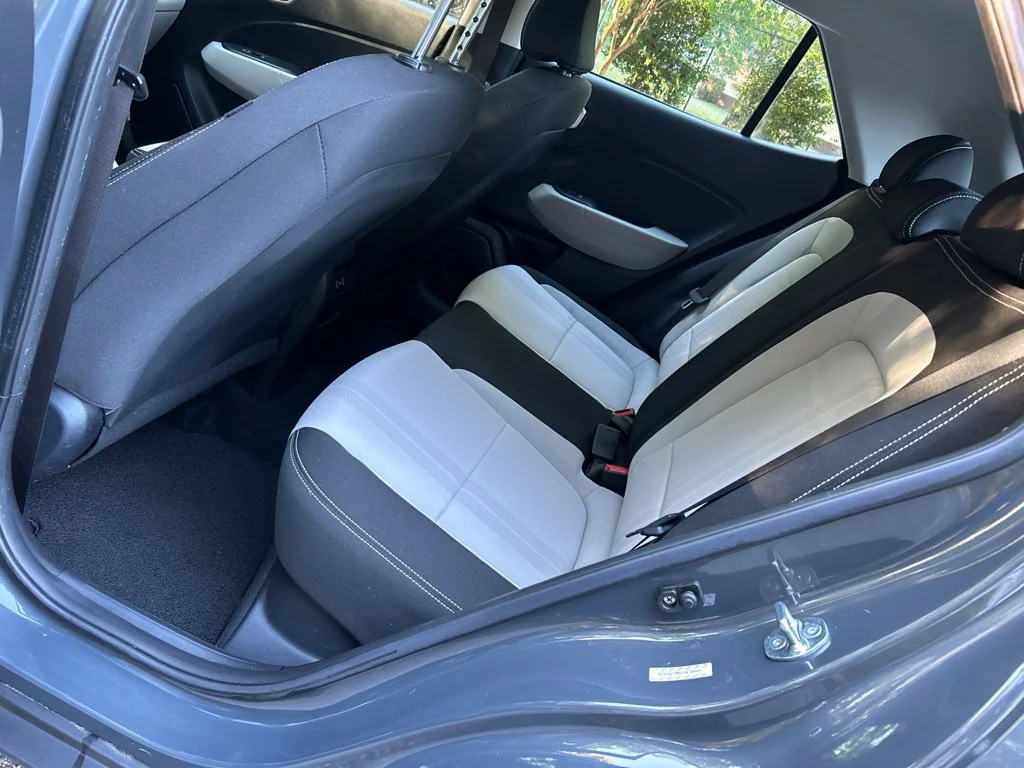 Used 2024 Gray Hyundai SEL image 28