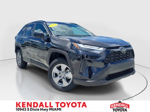 2025 Toyota RAV4 Hybrid LE